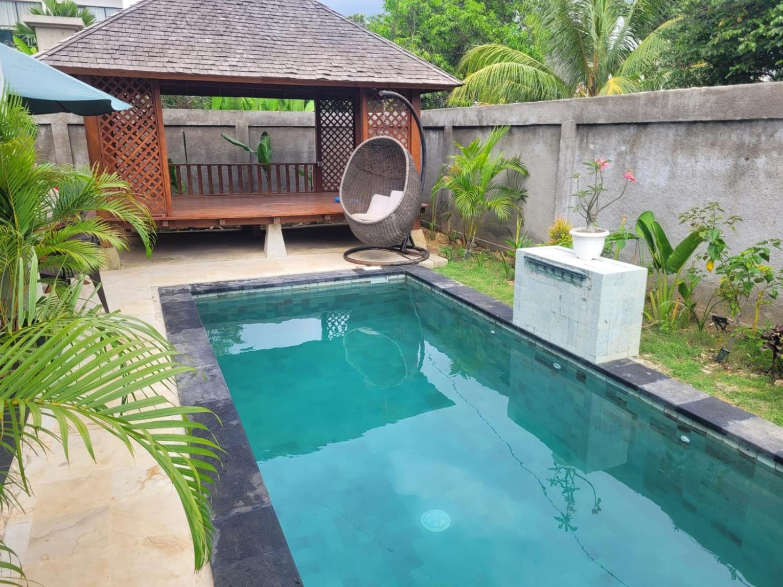 Villa Niang Ando Labuan Bajo Exterior foto